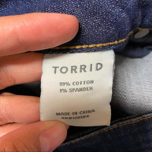 SOLD! TORRID Relaxed Bootcut Jeans Stretch Dark Wash Women’s Size 14R - Picture 7 of 14